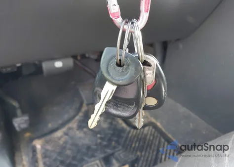 2004 Chevrolet Avalanche 1500 from USA, damaged, VIN 3GNEC12T74G164932